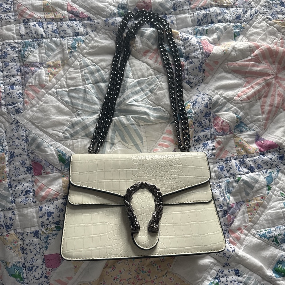 Elegant White Croc-Embossed Bag